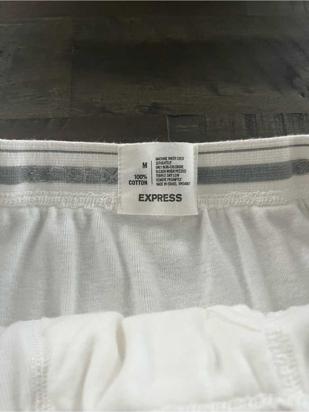 EXPRESS MENS WHITE LOW RISE BRIEFS - Picture 3 of 4